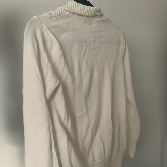 When’s cream H&M crew neck - Picture 10 of 10